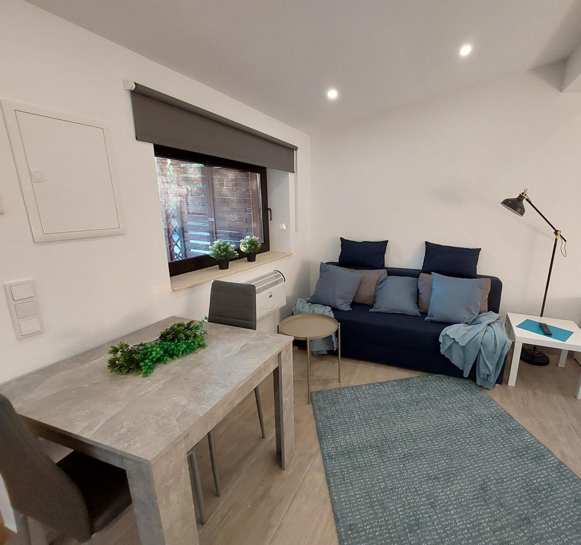 Ferienwohnungen! Kleine Bungalows Mit Terrasse! Stockhausen-Illfurth Eksteriør billede